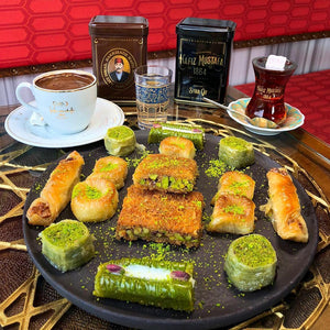 Hafiz Mustafa 1864 Istanbul, Authentic Turkish Baklava, Daily, Freshly Handmade Desserts, Sweets, Snacks, Delights, Treats, Pistachio, Walnut, Gift for Birthdays, Anniversary, Celebration, Party, Special Event