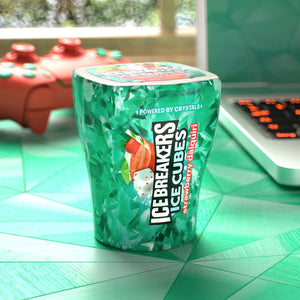 Ice Breakers Ice Cubes Strawberry Daiquiri Flavored Sugar Free Chewing Gum, Bottle 3.24 Oz, 40 Pieces